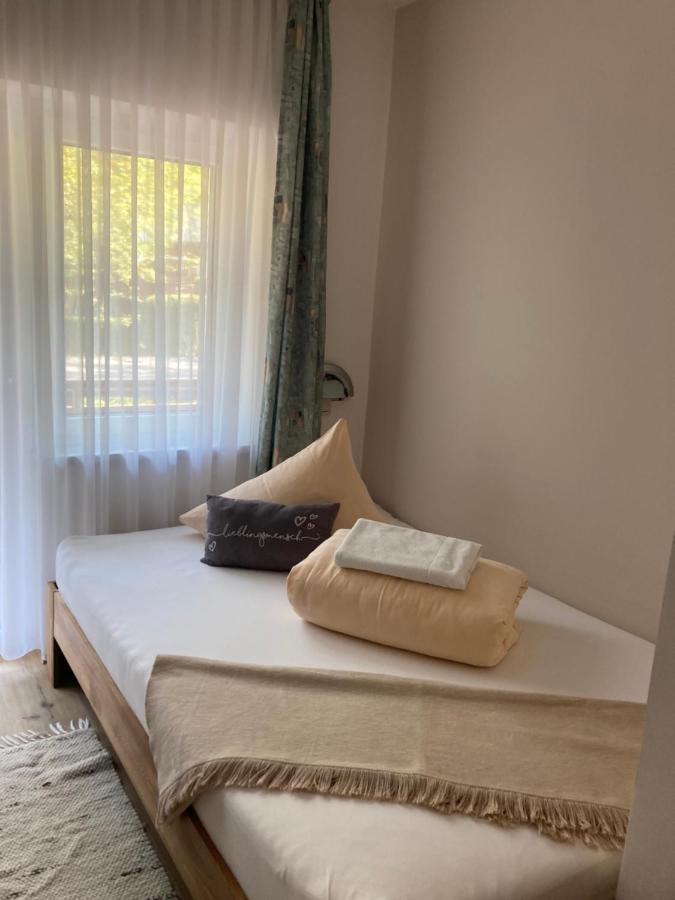 Seecamping & Pension Mentl Landskron Εξωτερικό φωτογραφία